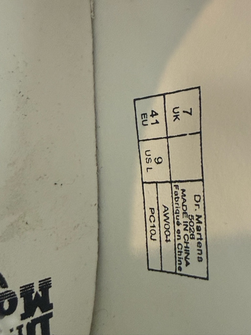 Vintage Dr Martens Velvet Floral Mary
Jane Womens US 9 Black White
Flocked Rare - Picture 6 of 6